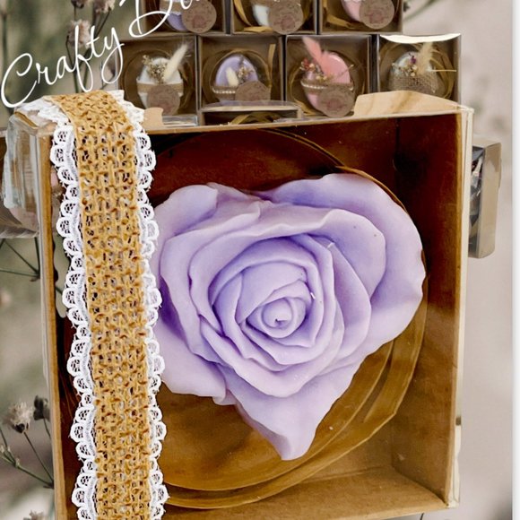 Rose Heart Shaped Soap Box Favor, Mothers Day Gift, Handmade Personalized Gift - Picture 1 of 13